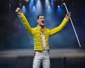 Figurine Freddie Mercury en Veste Jaune – Hommage Iconique