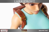 TOMB RAIDER - Statuette Lara Croft 20th Anniversary 1/6 - 36cm