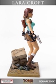 TOMB RAIDER - Statuette Lara Croft 20th Anniversary 1/6 - 36cm